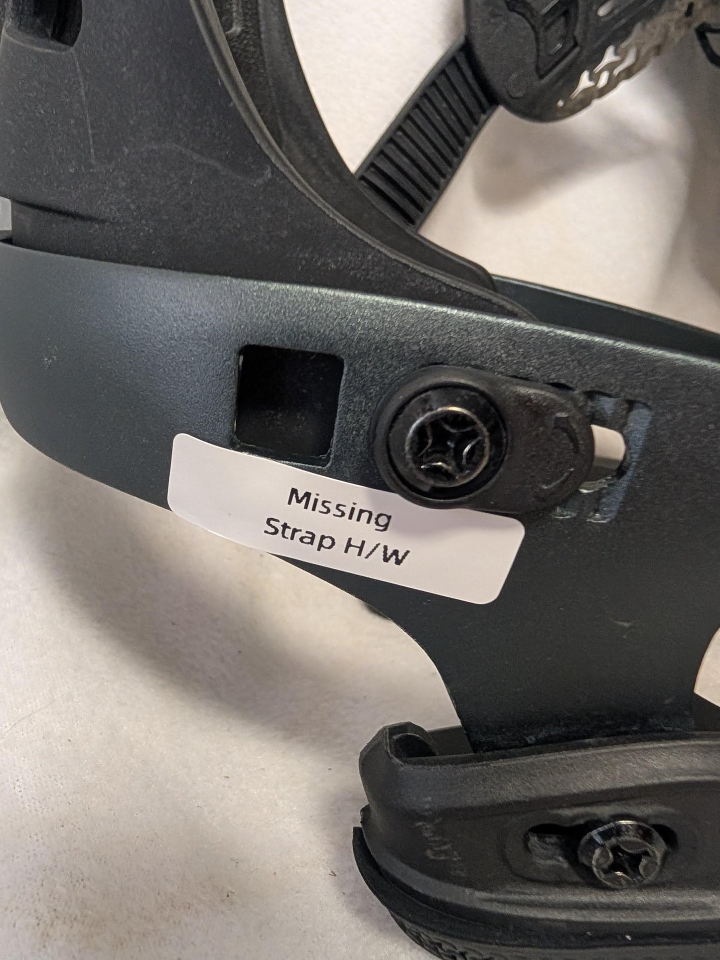 Rome SOS Snowboard Bindings Size M/L Color Black Condition Used Missing H/W