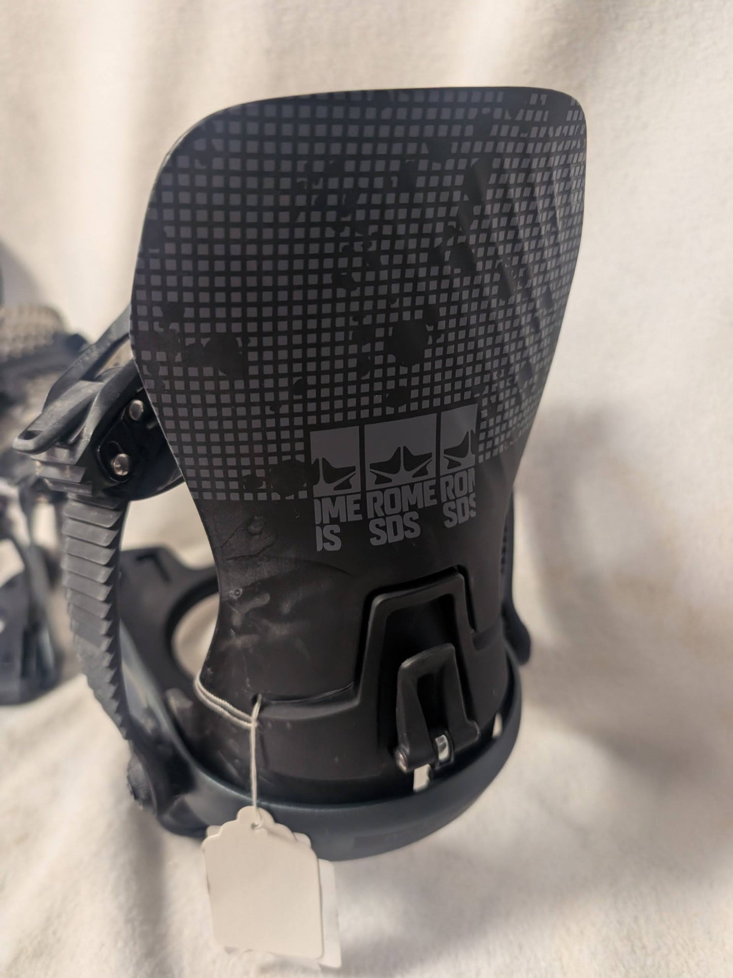 Rome SOS Snowboard Bindings Size M/L Color Black Condition Used Missing H/W