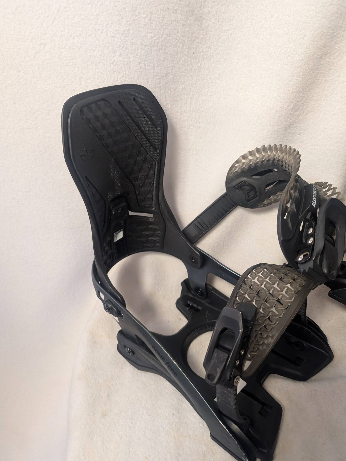 Rome SOS Snowboard Bindings Size M/L Color Black Condition Used Missing H/W