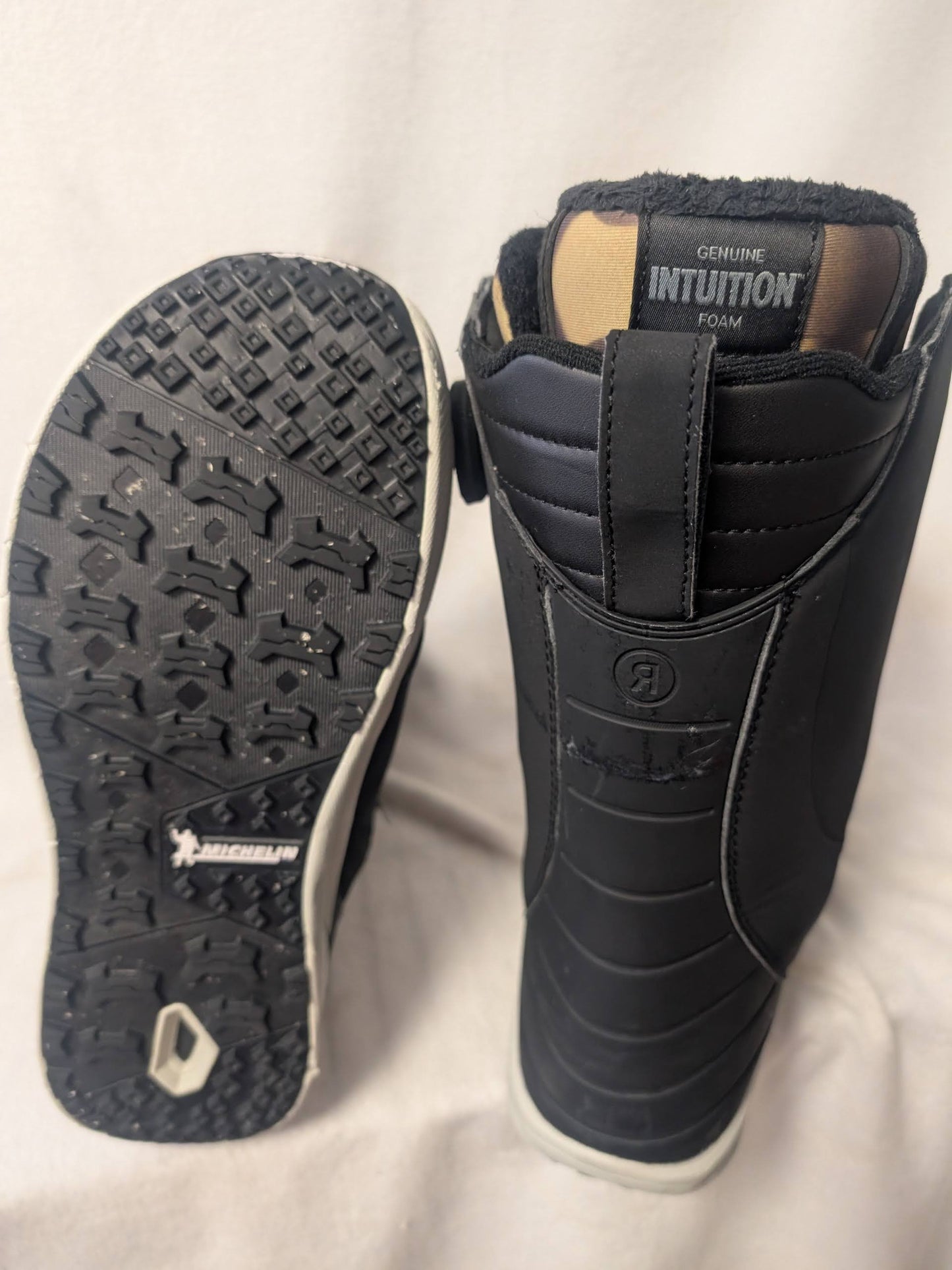 Ride BOA Lasso Pro Snowboard Boots Size 10.5 Color Black Condition Used