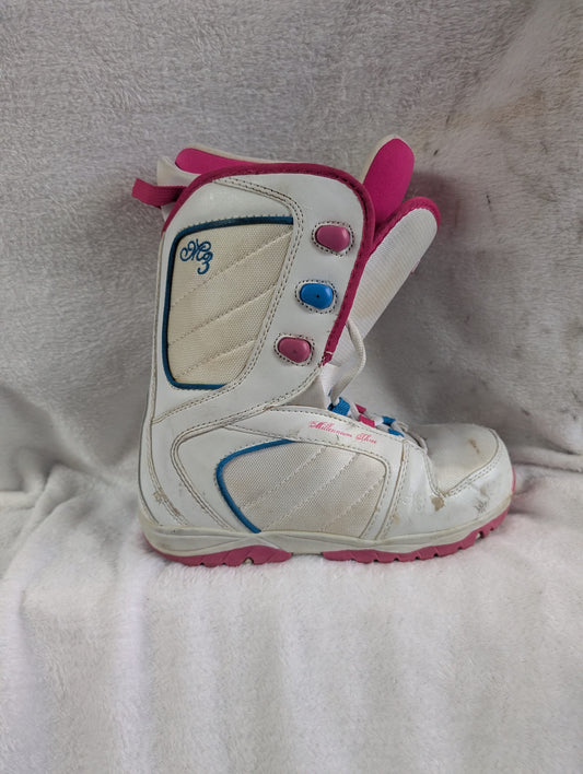 Millennium Three Women's Snowboard Boots Size 6 Color White Condition Used