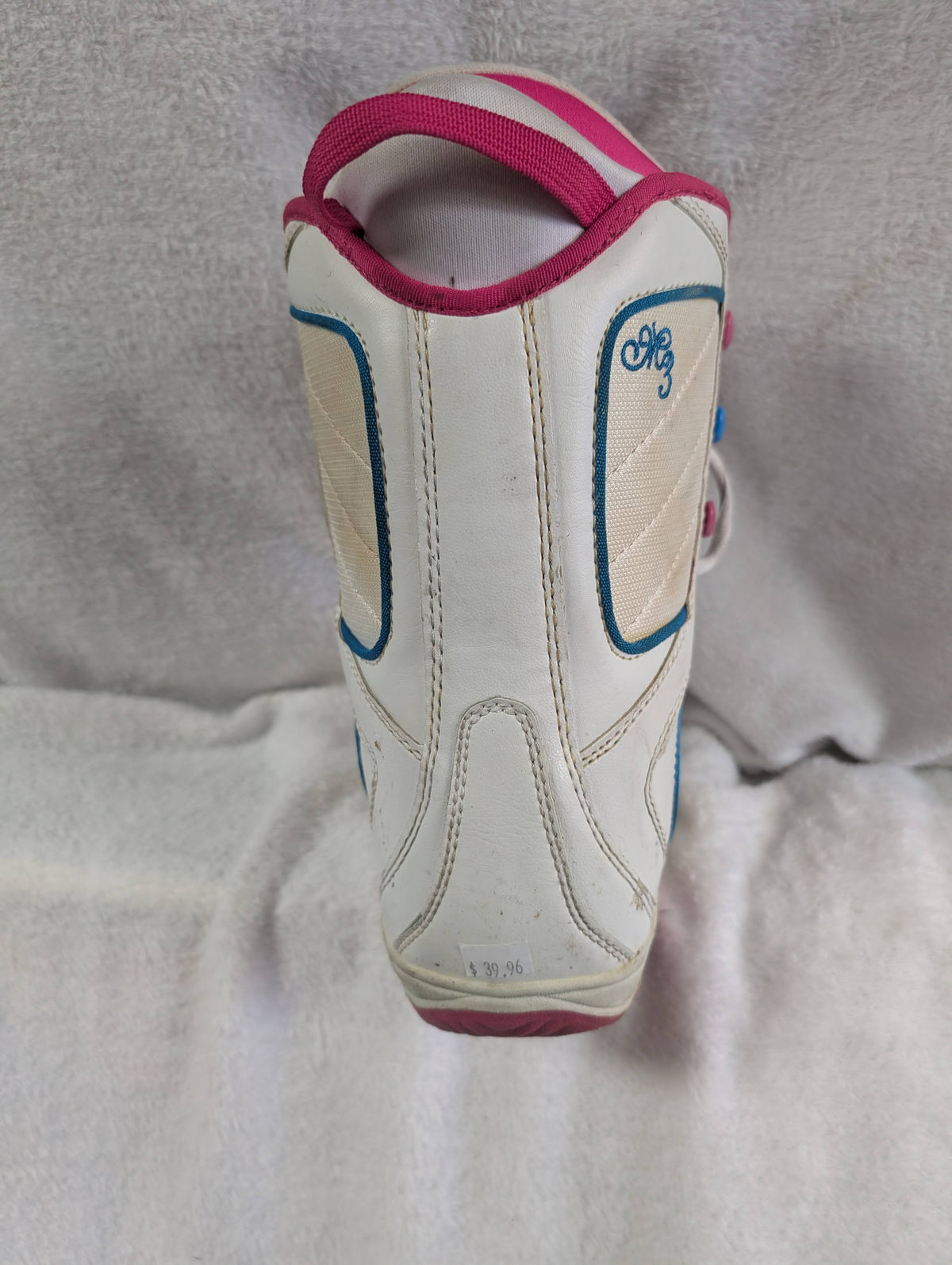 Millennium Three Women's Snowboard Boots Size 6 Color White Condition Used