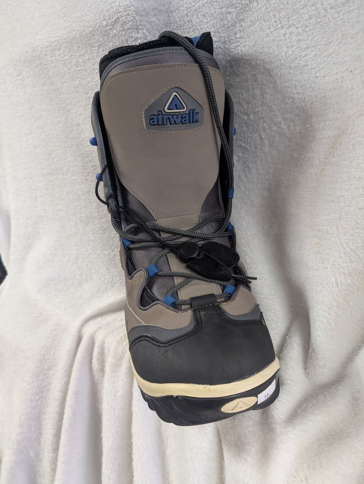Airwalk Snowboard Boots Size 10 Gray Used