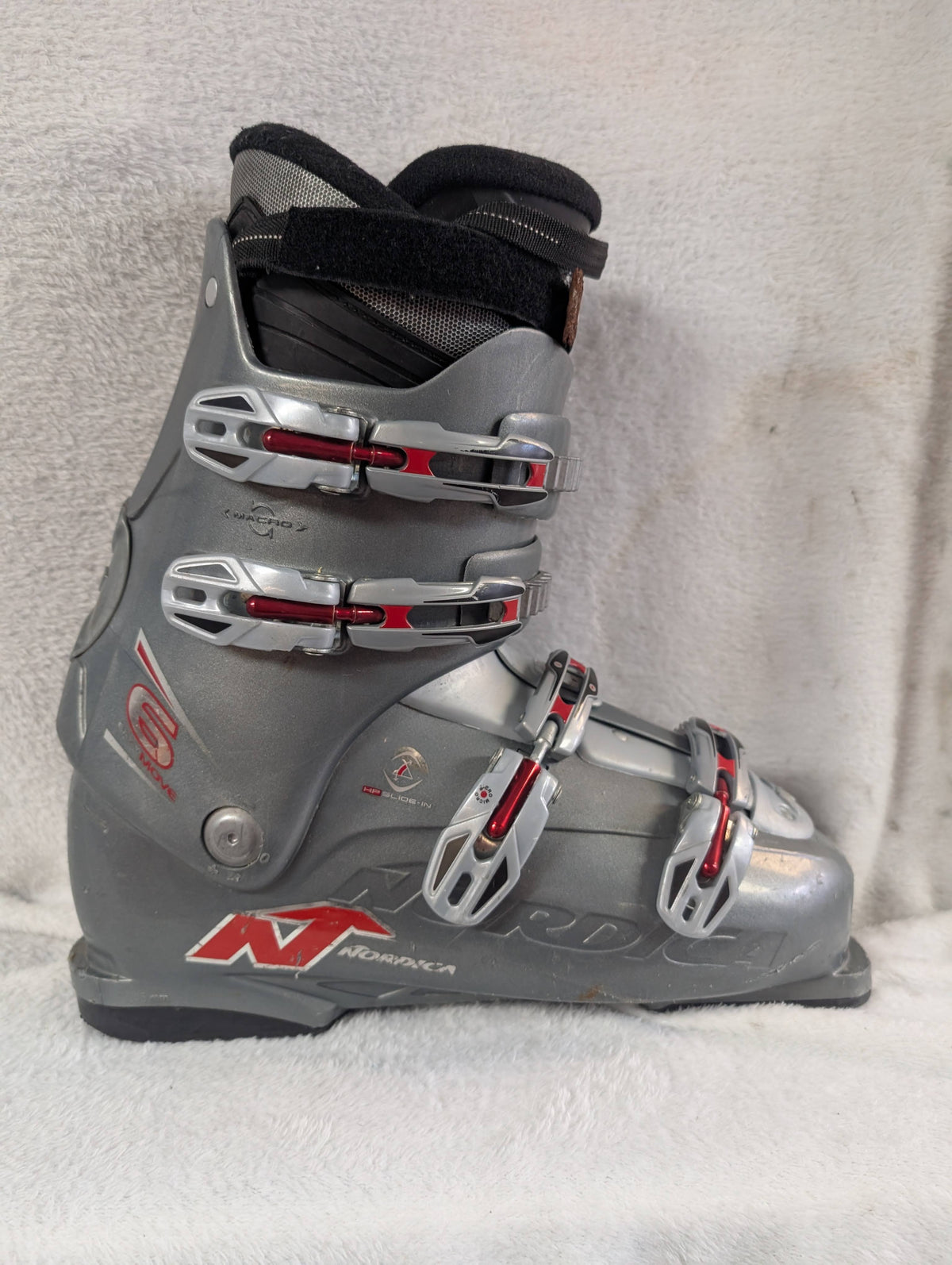 Nordica Easy Move 6 Ski Boots Size Mondo 30.5 Color Gray Condition Used