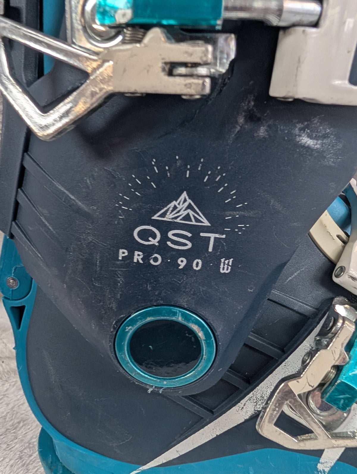 Salomon QST Pro 90 Ski Boots Size 24 Color Blue Condition Used
