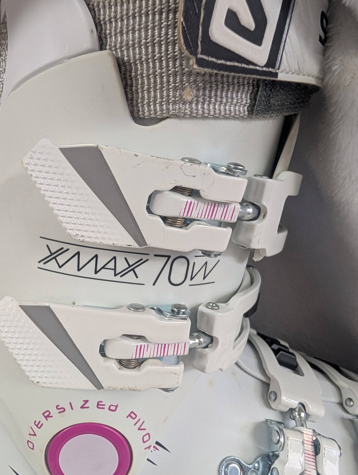 Salomon XMax 70W Women's Ski Boots Size 23.5 Color White Condition Used