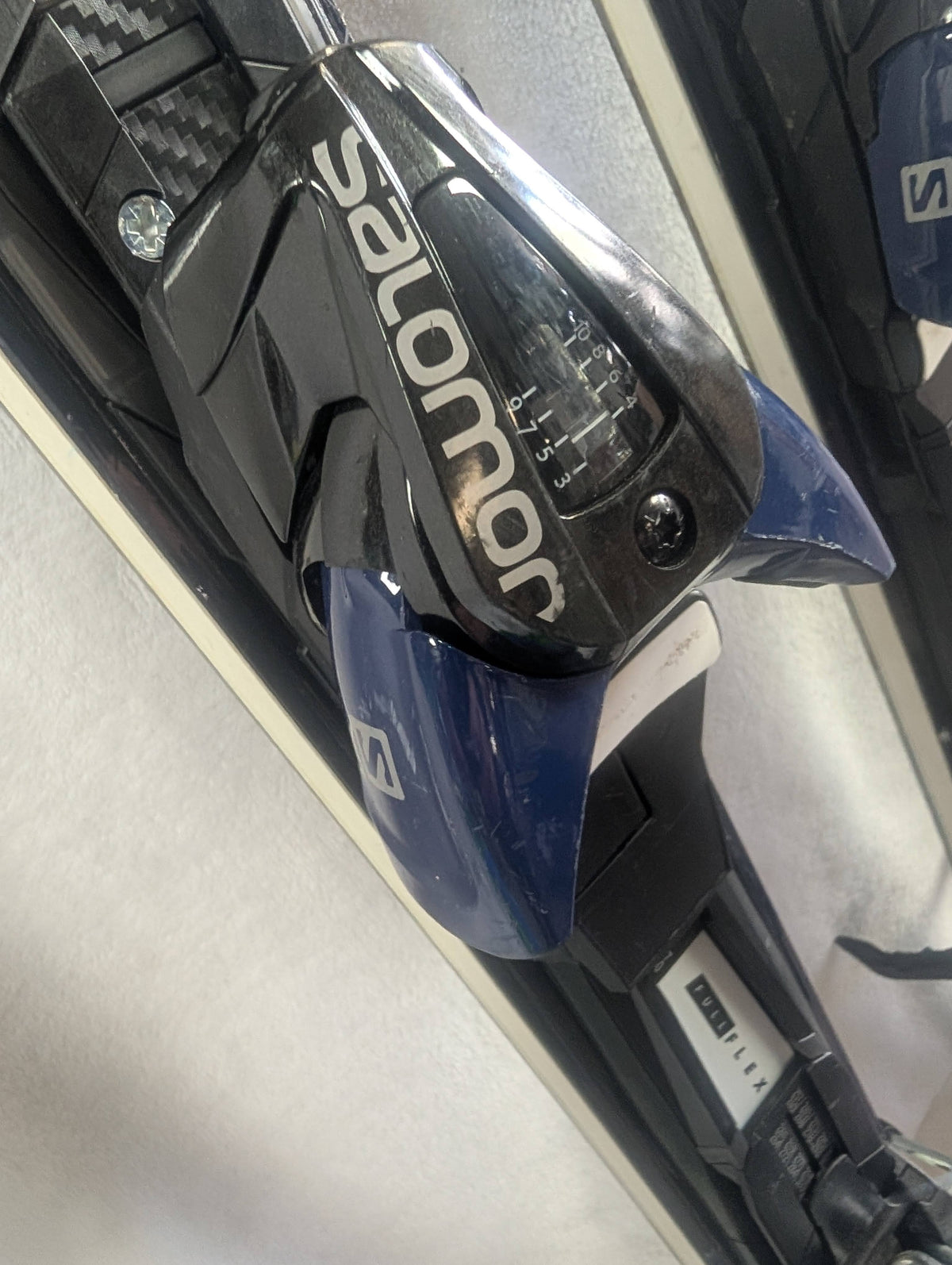 Salomon Aira Skis Salomon Z10 Bindings 169 cm Color Blue Condition Used