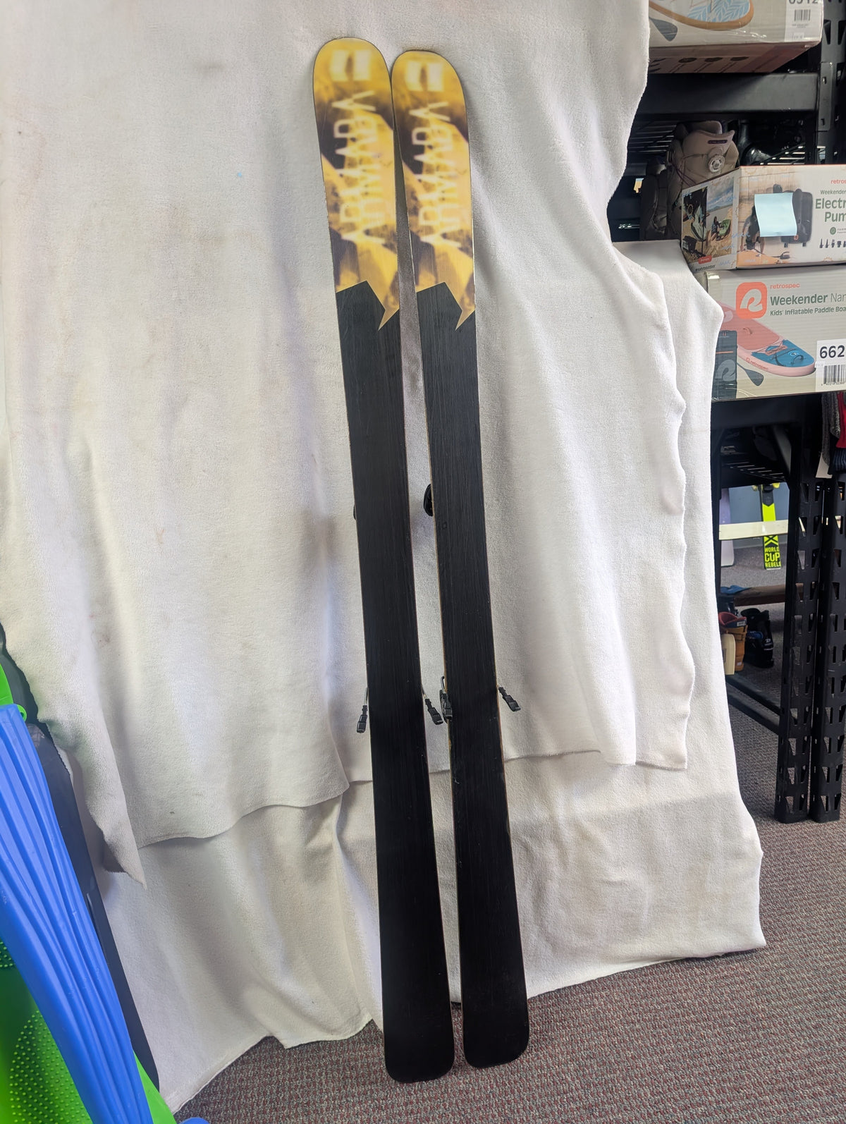 Armada Invictus Skis w/Marker Griffon Bindings Size 171 Cm Color Yellow Condition Used