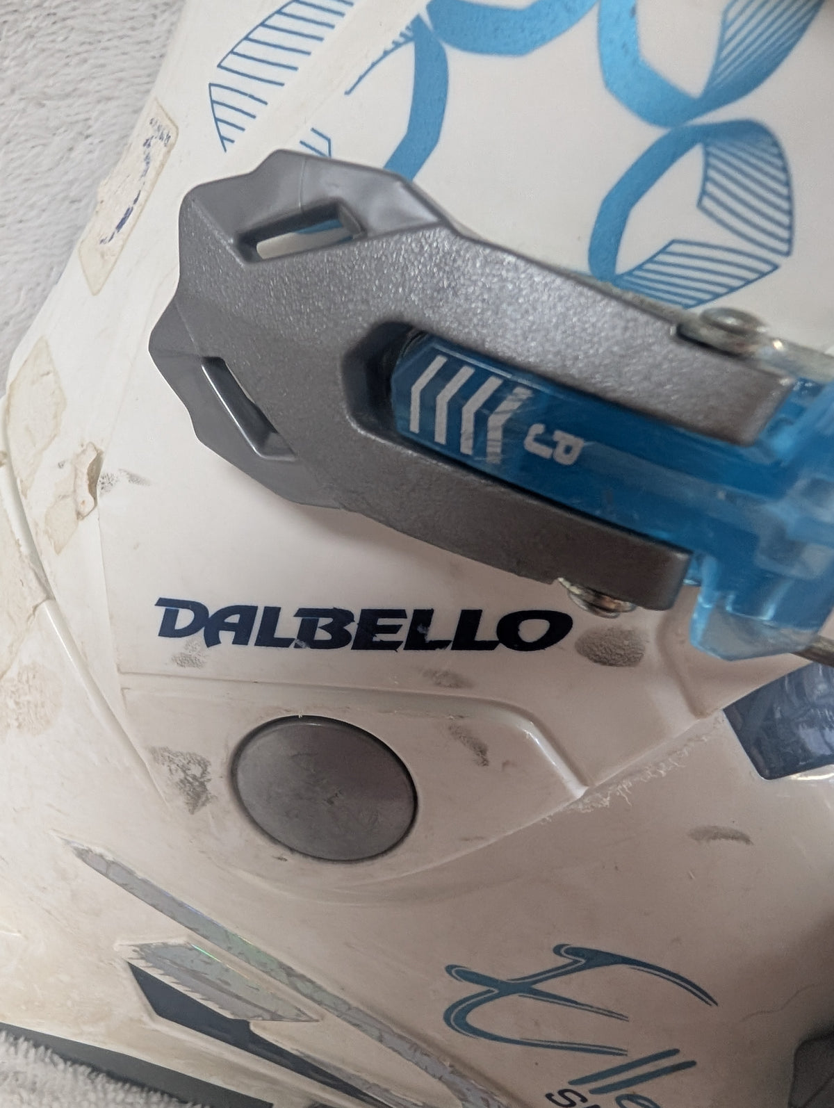 Dalbello Elle Sport Women's Ski Boots Size 21.5 Color White Condition Used