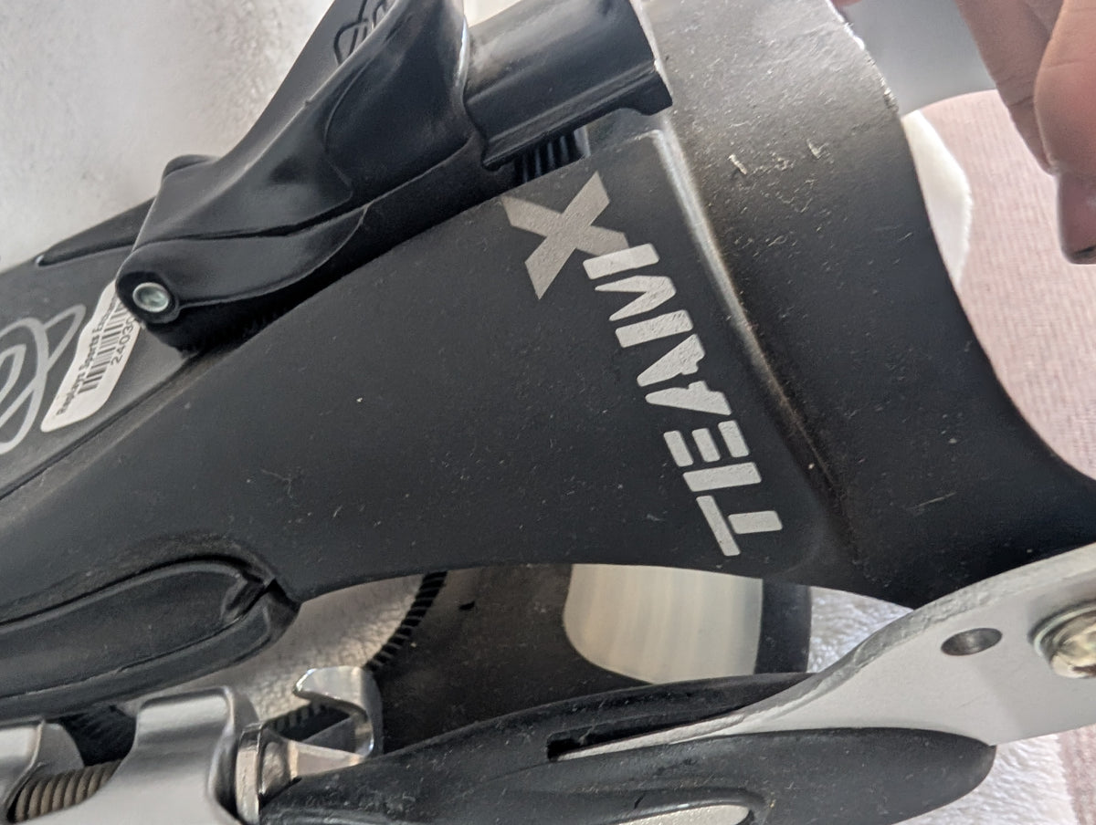 Switch Team X Snowboard Bindings Size M/L Color Black Condition Used