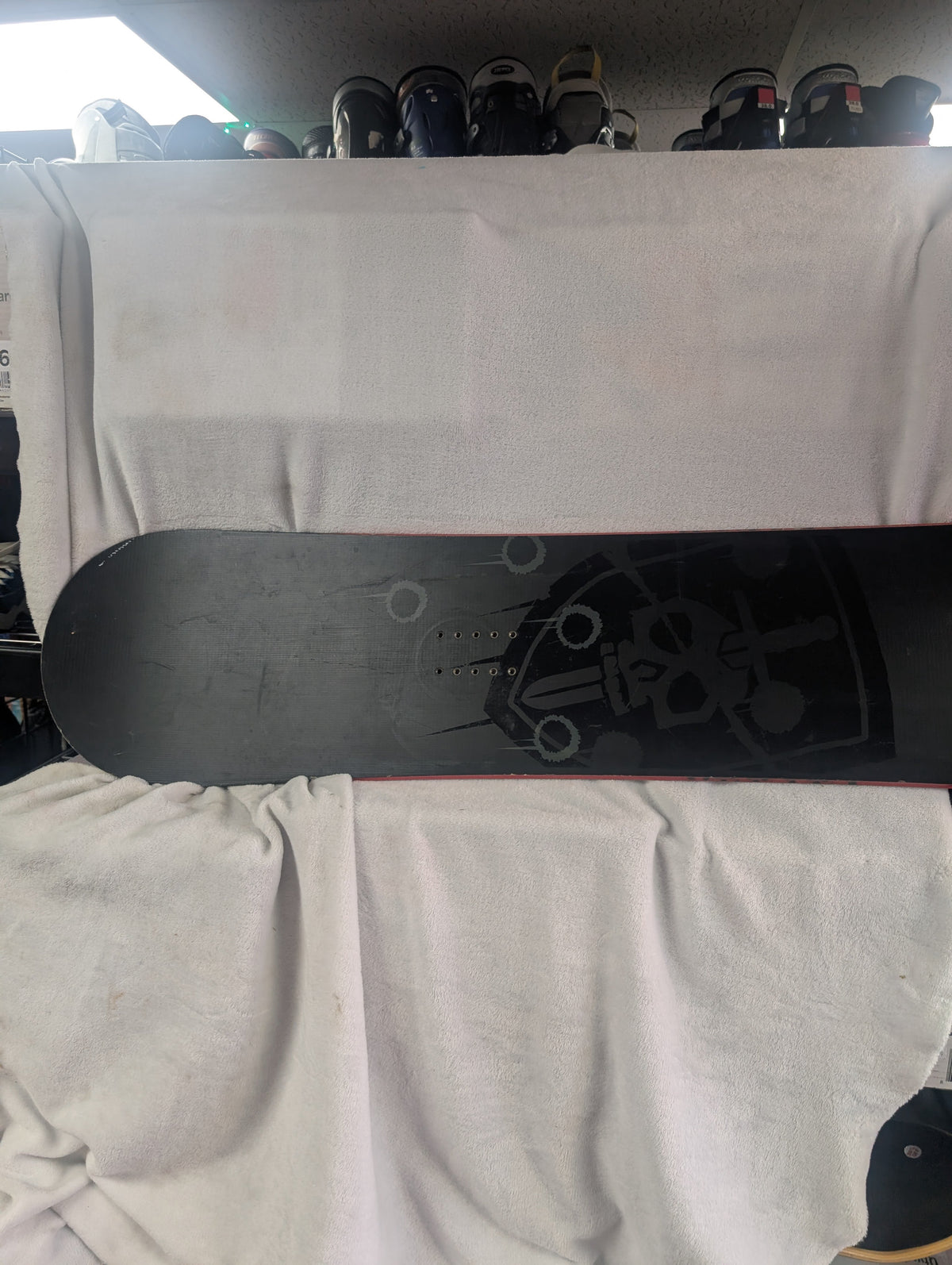 Nitro Shadow 60 Snowboard Deck Only (No Bindings) Size 160 cm Color Black Condition Used
