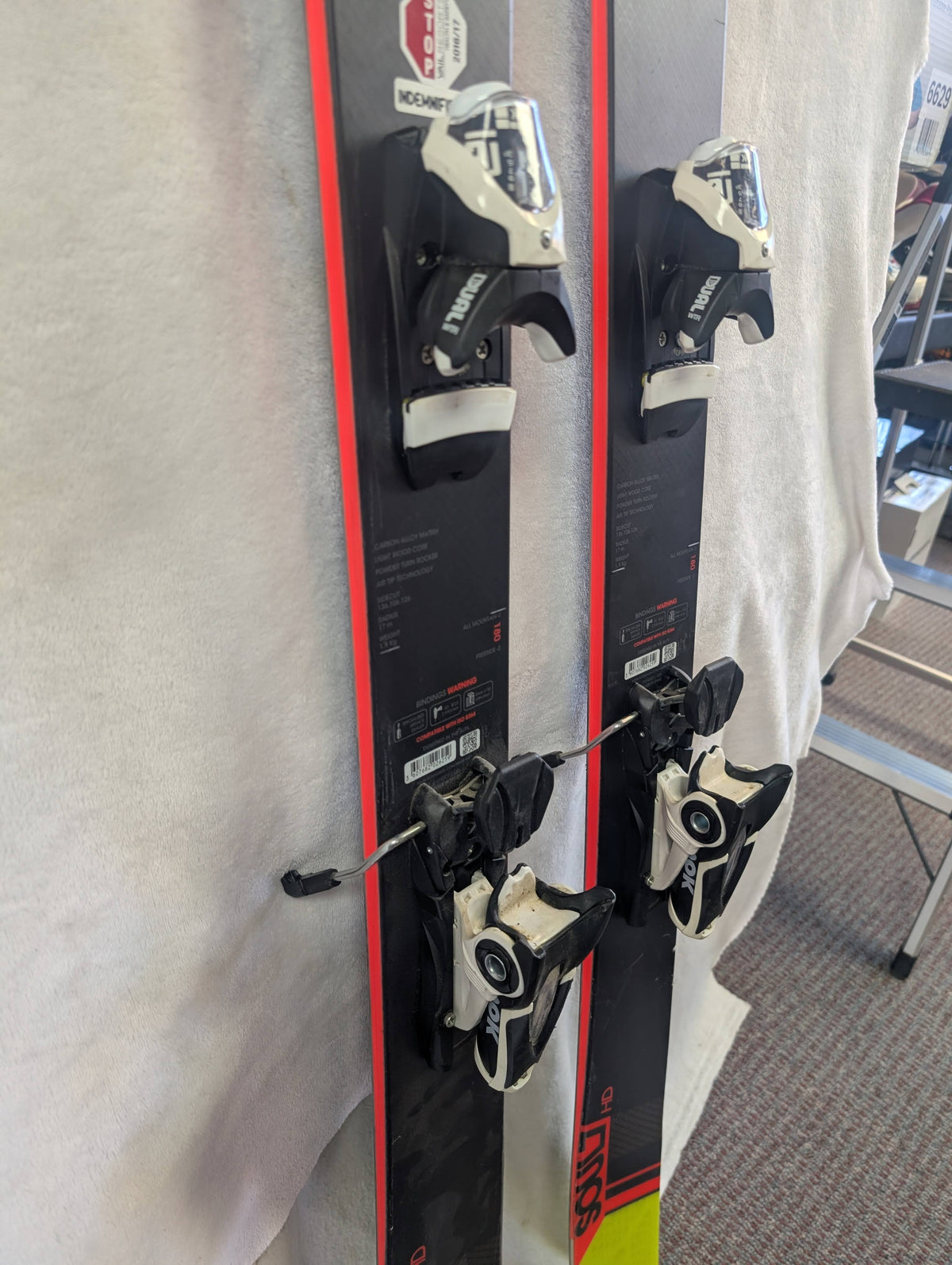 Rossignol Soul 7 Skis Look Bindings 180 cm Color Black Condition Used