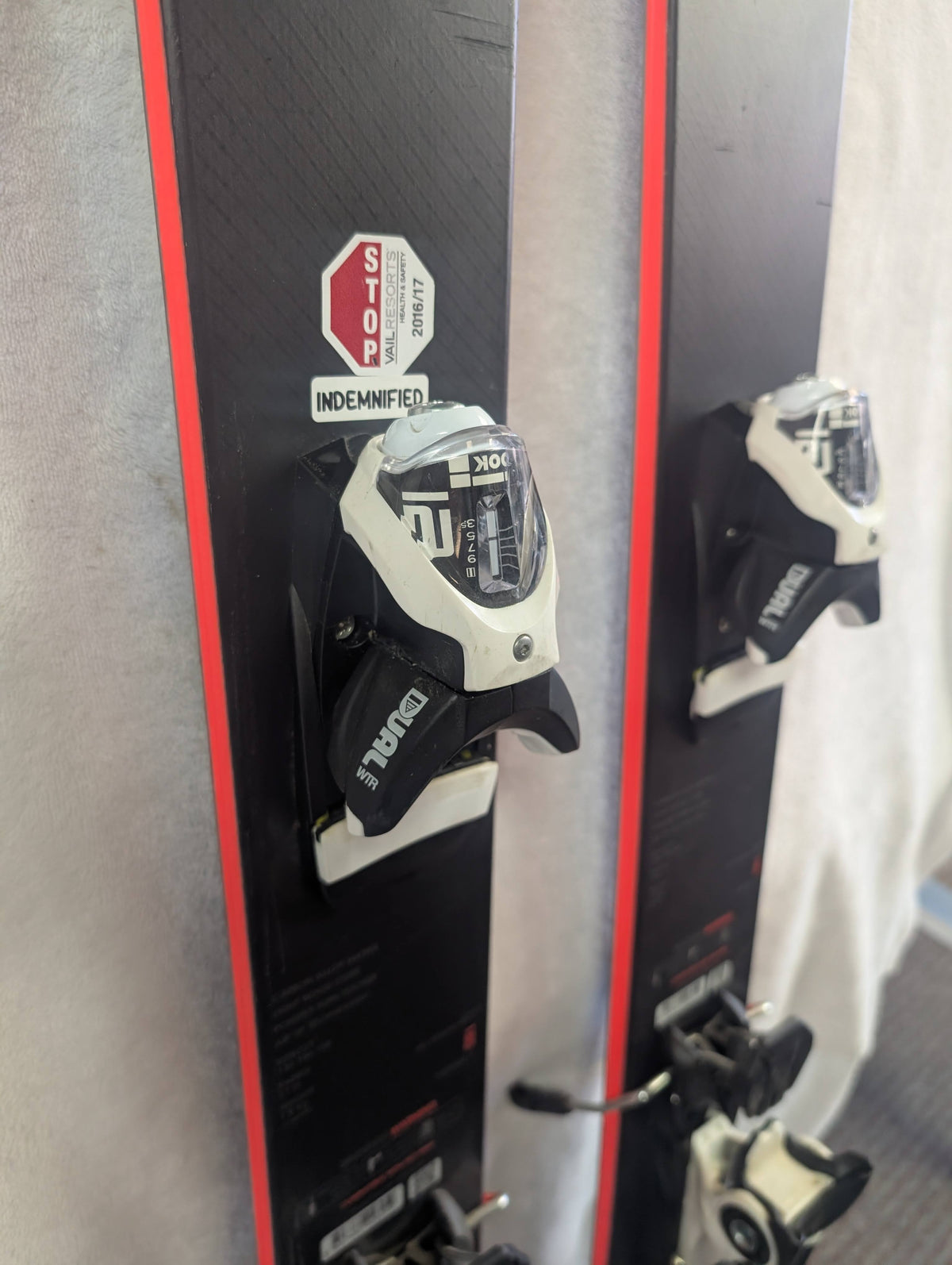 Rossignol Soul 7 Skis Look Bindings 180 cm Color Black Condition Used