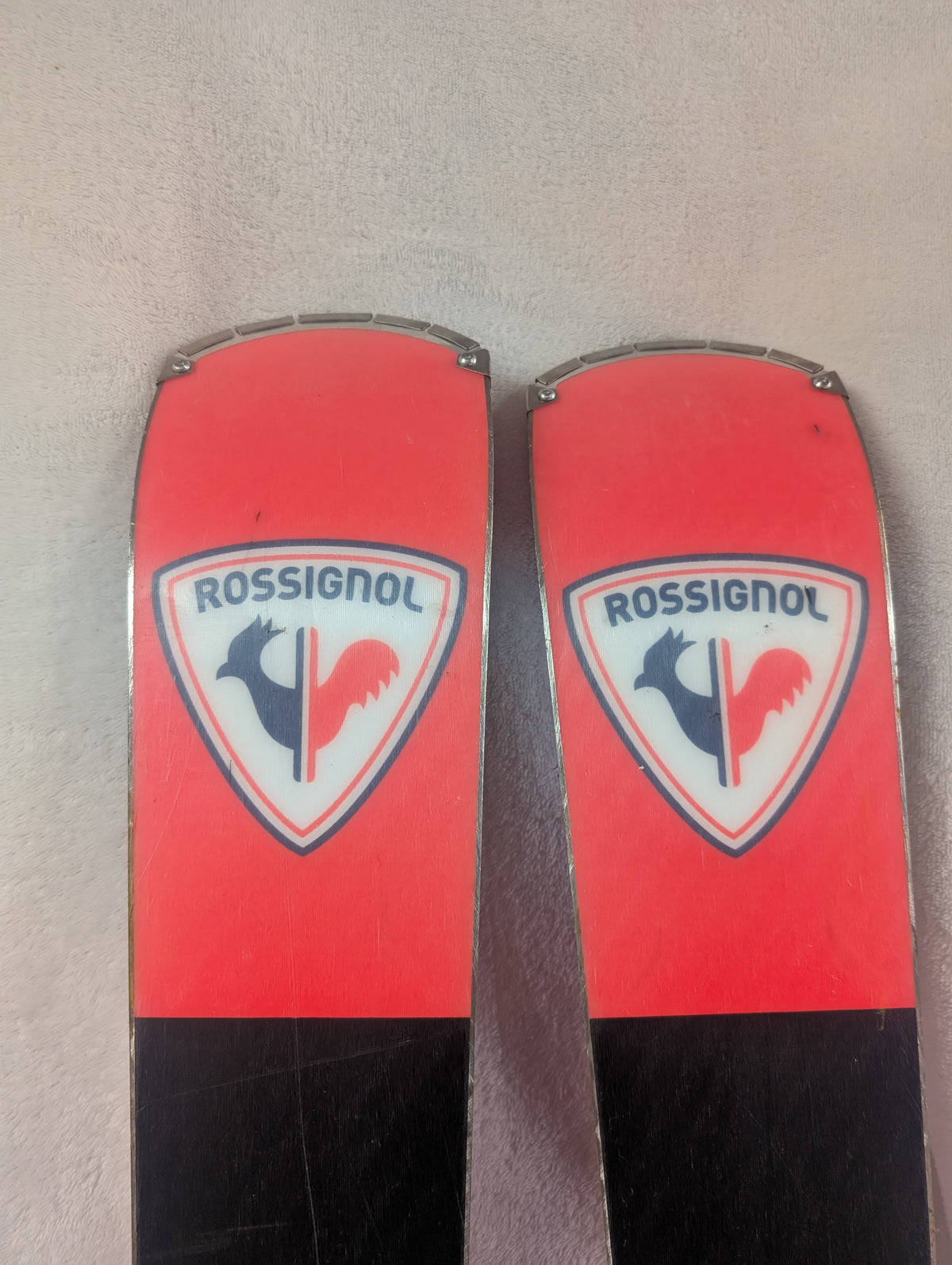 Rossignol E15 Elite Skis w/Look Bindings 175cm Color Red Condition Used