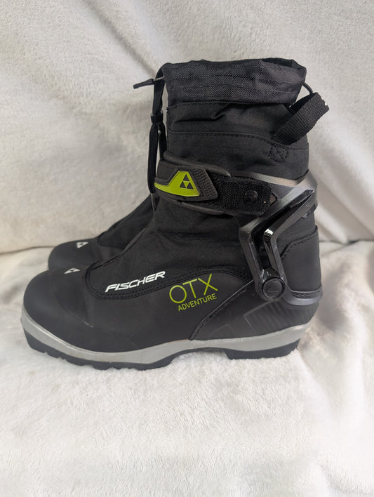 Fisher QTX NNN BC Cross Country XC Ski Boots Size 26.5 EU 41 Color Black Condition Used