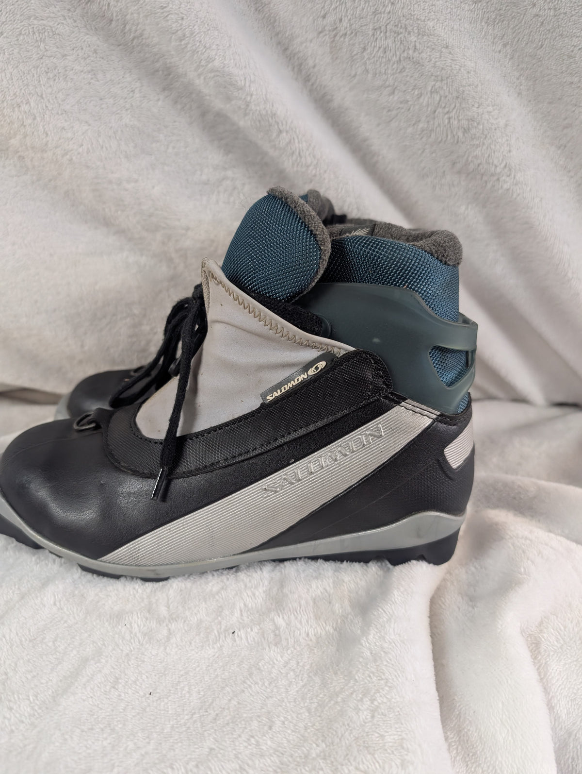Salomon Cross Country SNS Profil Ski Boots Size 36 Color Black Condition Used XC