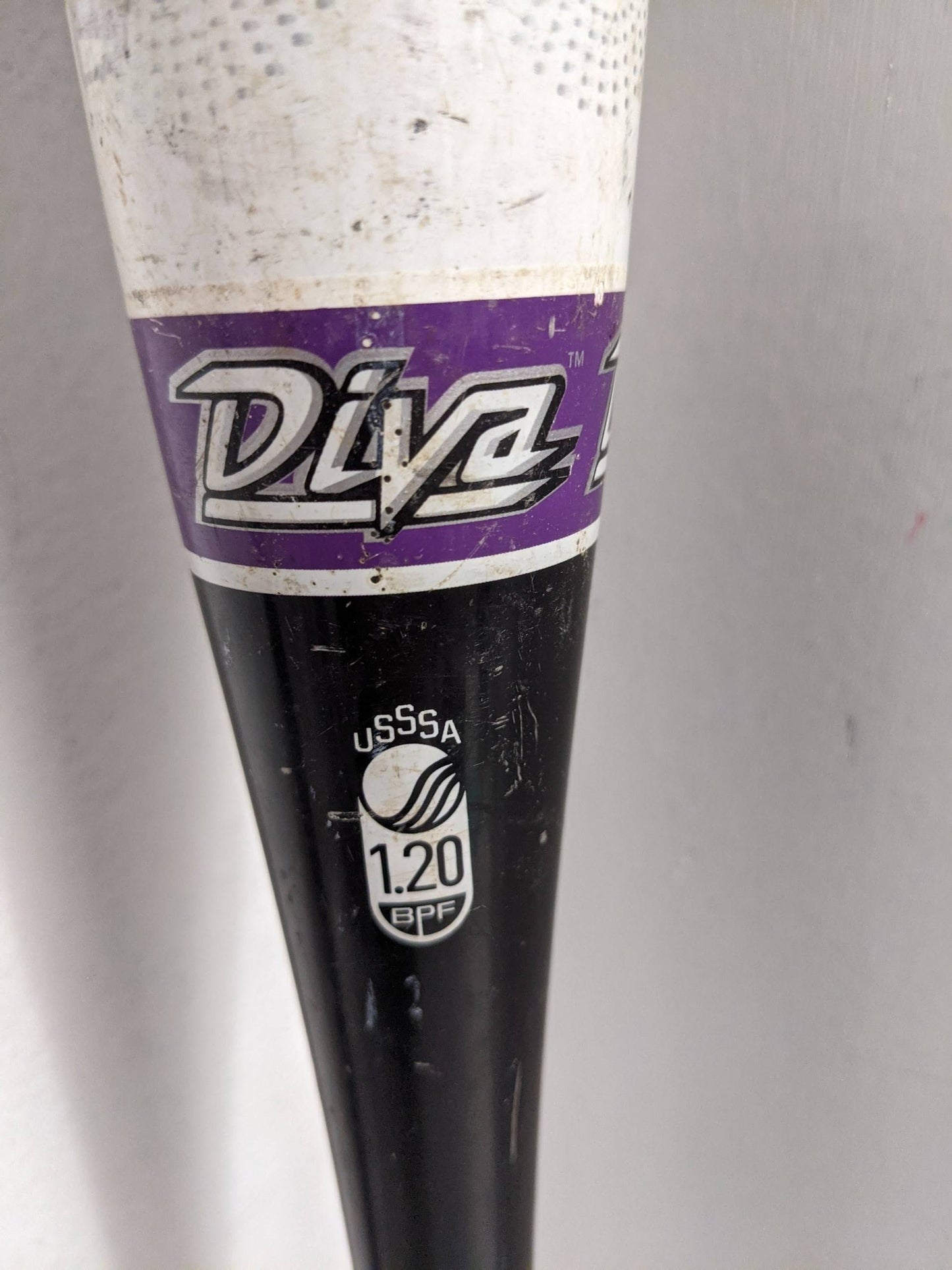 Louisville Slugger Diva Softball Bat Size 25 In 12.5 Oz White/Black/Purple Used USSSA TPS