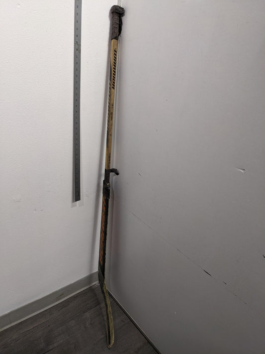 Warrior Wooden Hockey Goalie Stick Size 58 In Black Used (LH)