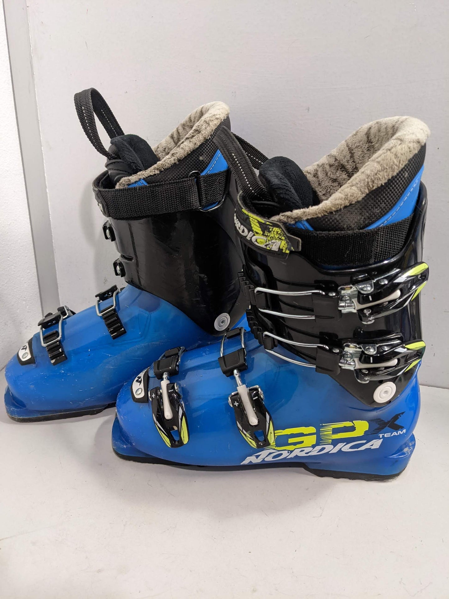Nordica GPX Team Ski Boots size 24 Blue Used