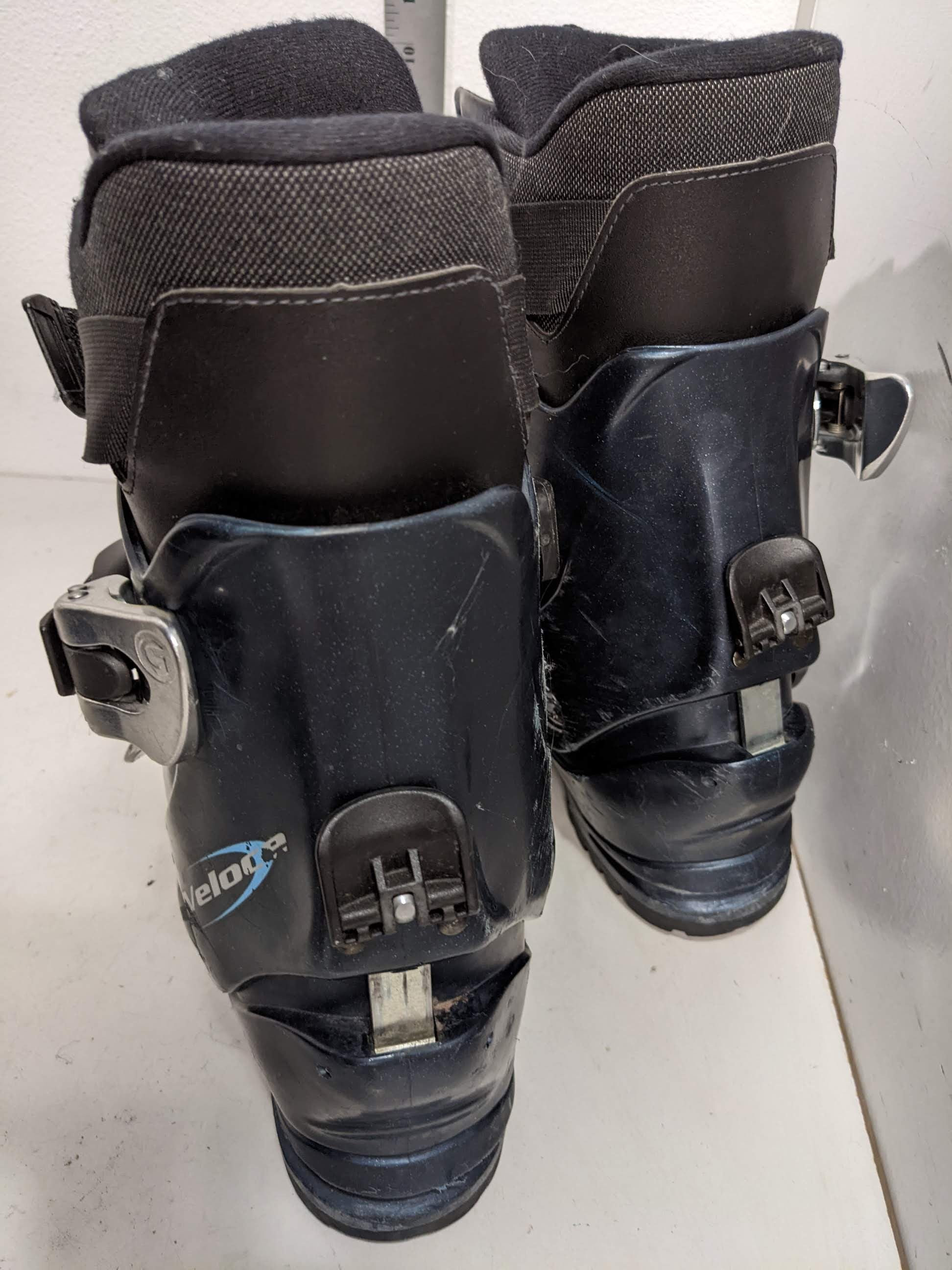 Chaussures de ski Telemark Garmont 2013 Chaussures de ski Telemark Garmont 2013
