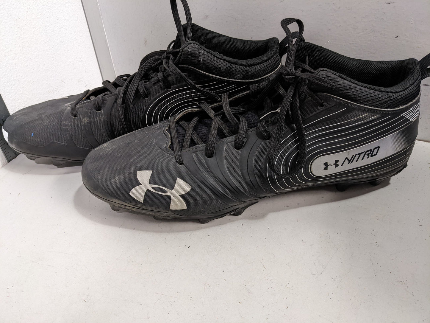 Under Armour Nitro Cleats Size 14 Black Used
