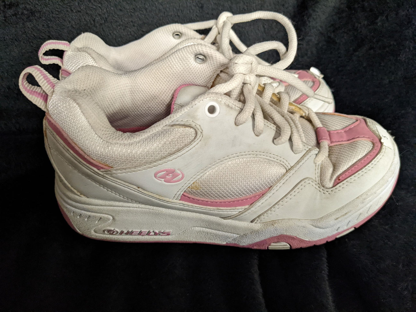 Heely's Roller Shoes Size 5 Color Pink Condition Used