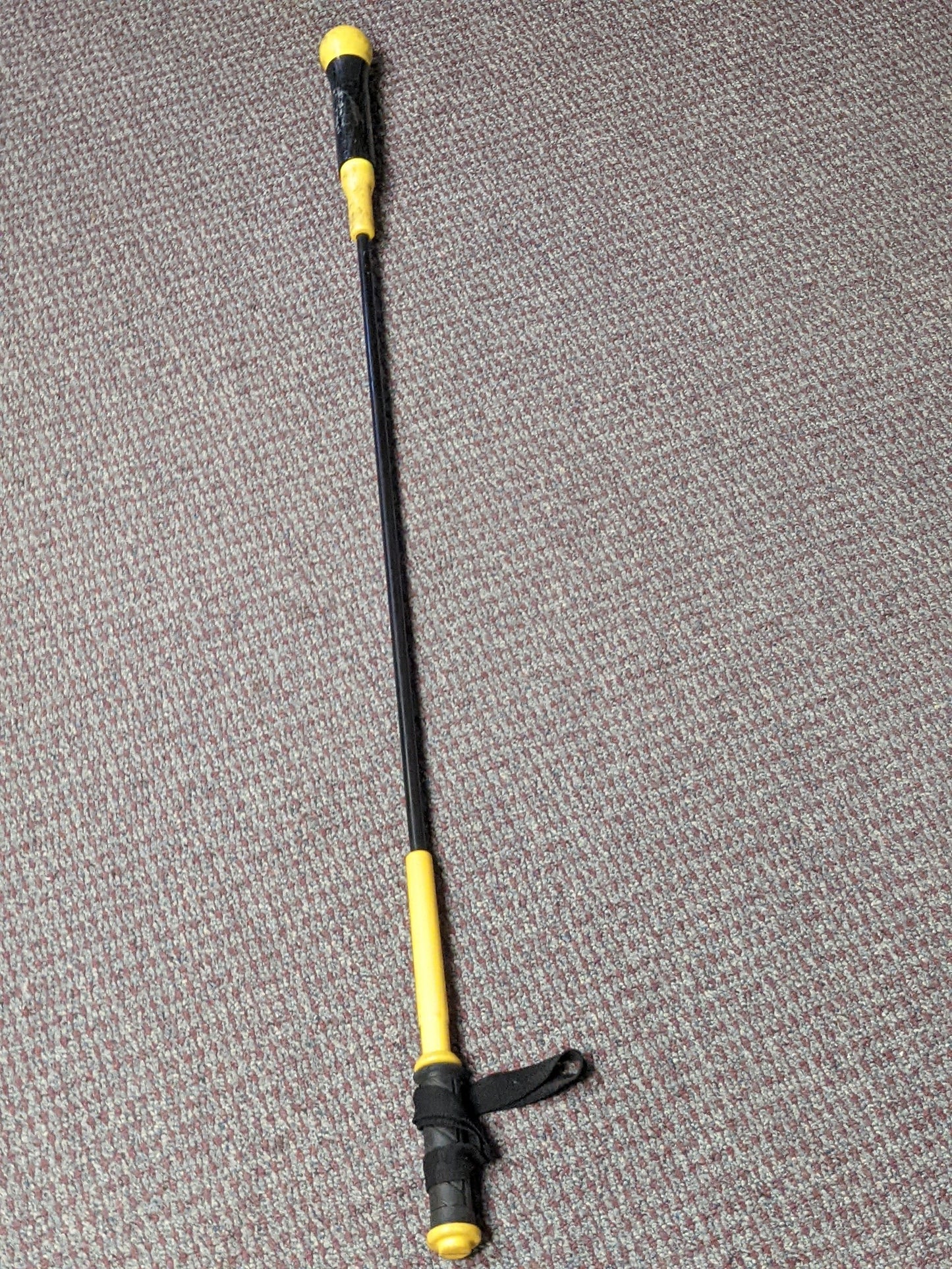 SKLZ Baseball/Softball Hitting Stick - Swing Trainer Size 52 In Color Yellow Condition Used