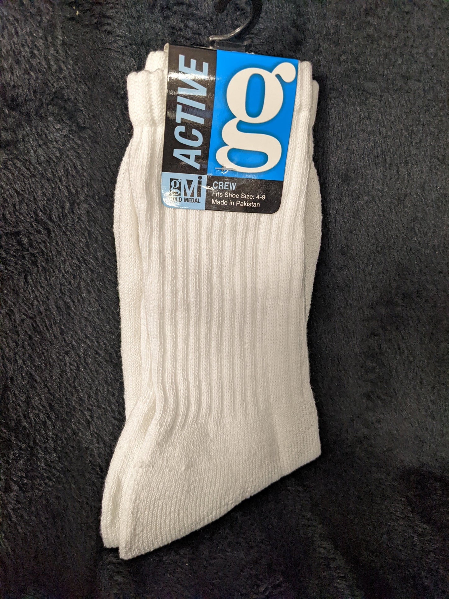 Gold Medal Active G Crew Socks Size 4-9 Color White Condition New
