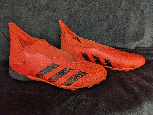 Adidas Predator Cleats Size 4.5 Color Red Condition Used