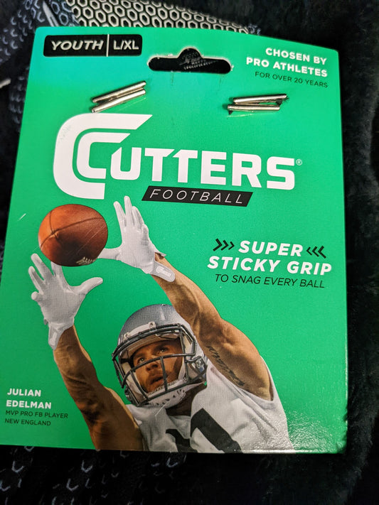 Cutters Football Gloves Size Youth Lg/XL Color Black Condition NEW