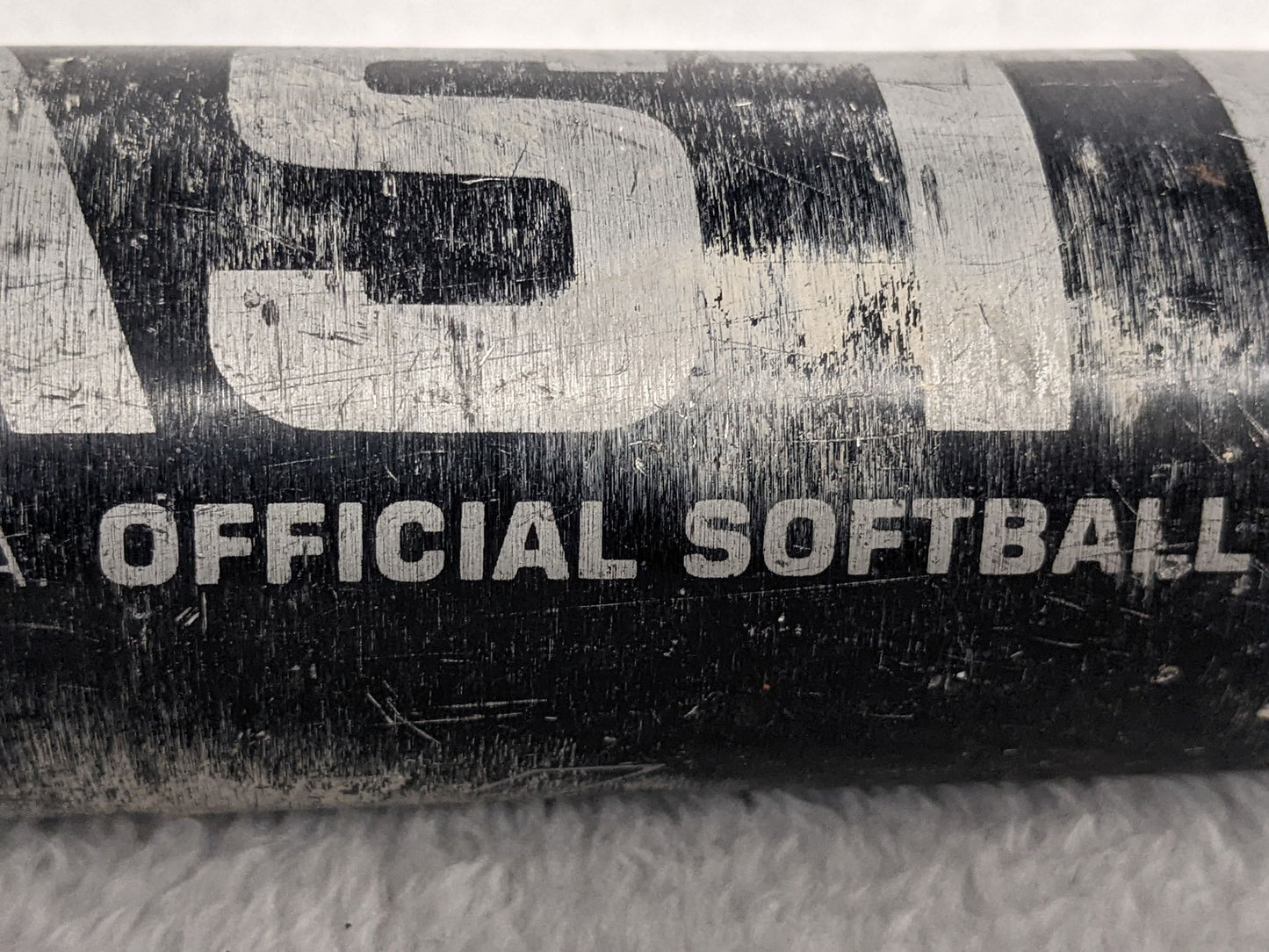 Easton Hammer Softball Bat Size 33 In 24 Oz Color Black Condition Used