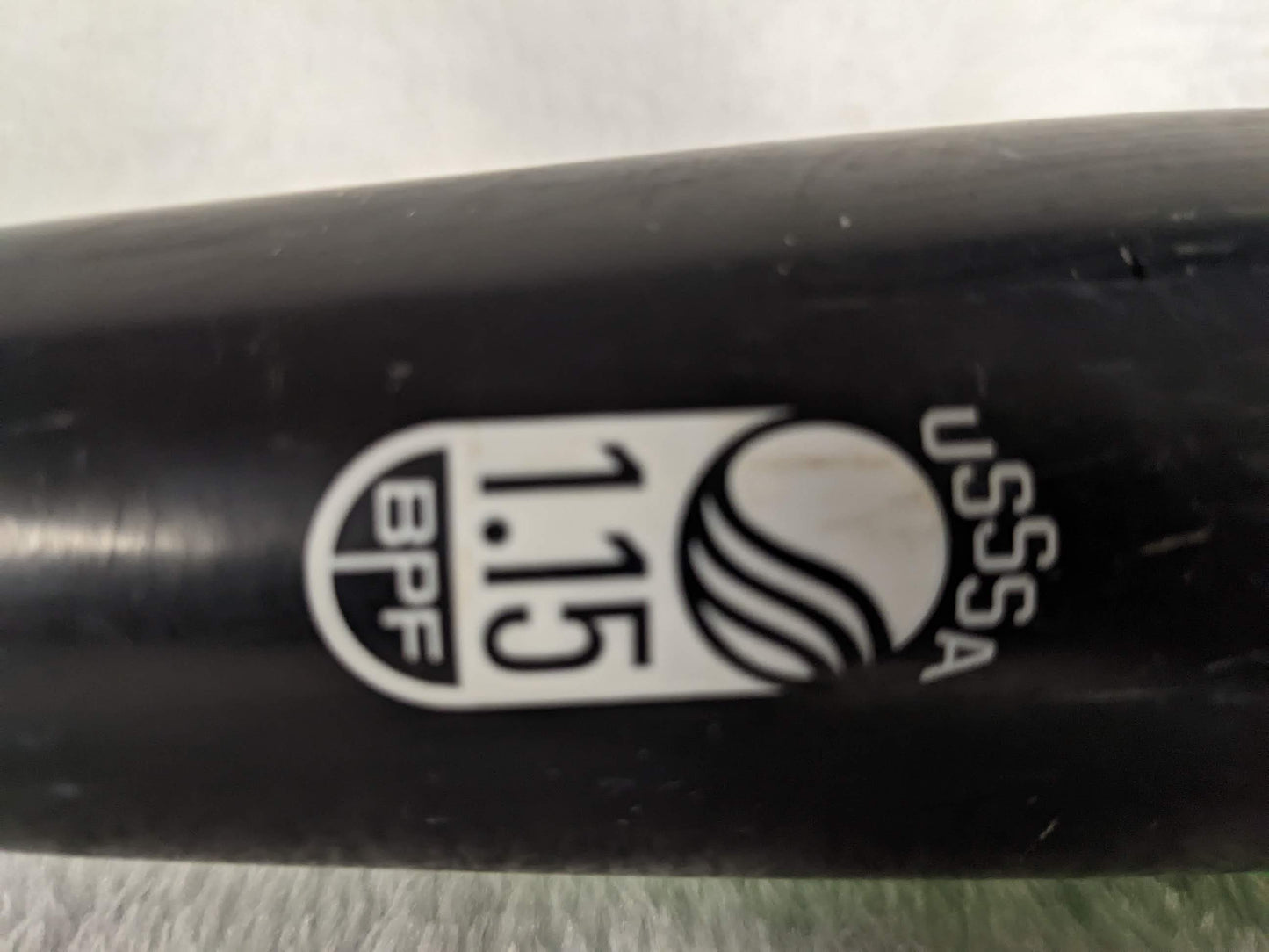 Easton Mako USSSA Baseball Bat 32 In 22 Oz Color Green Condition Used
