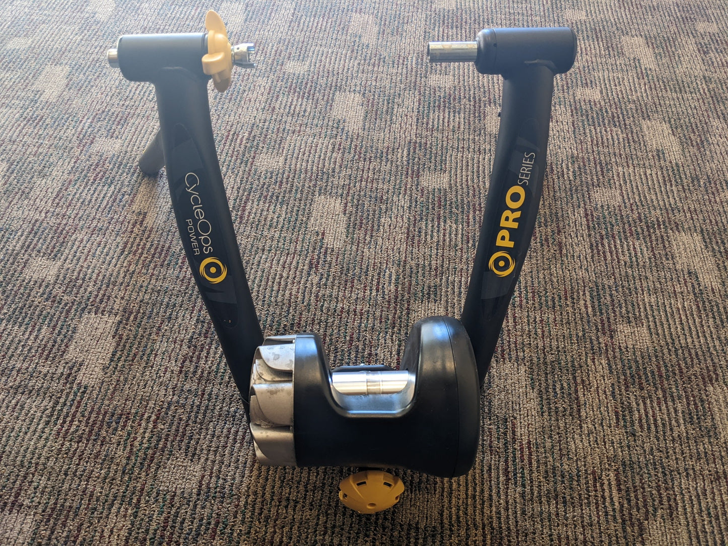 Cycle Ops Pro Series Stationery Bike Trainer Size Adjustable Color Black Used
