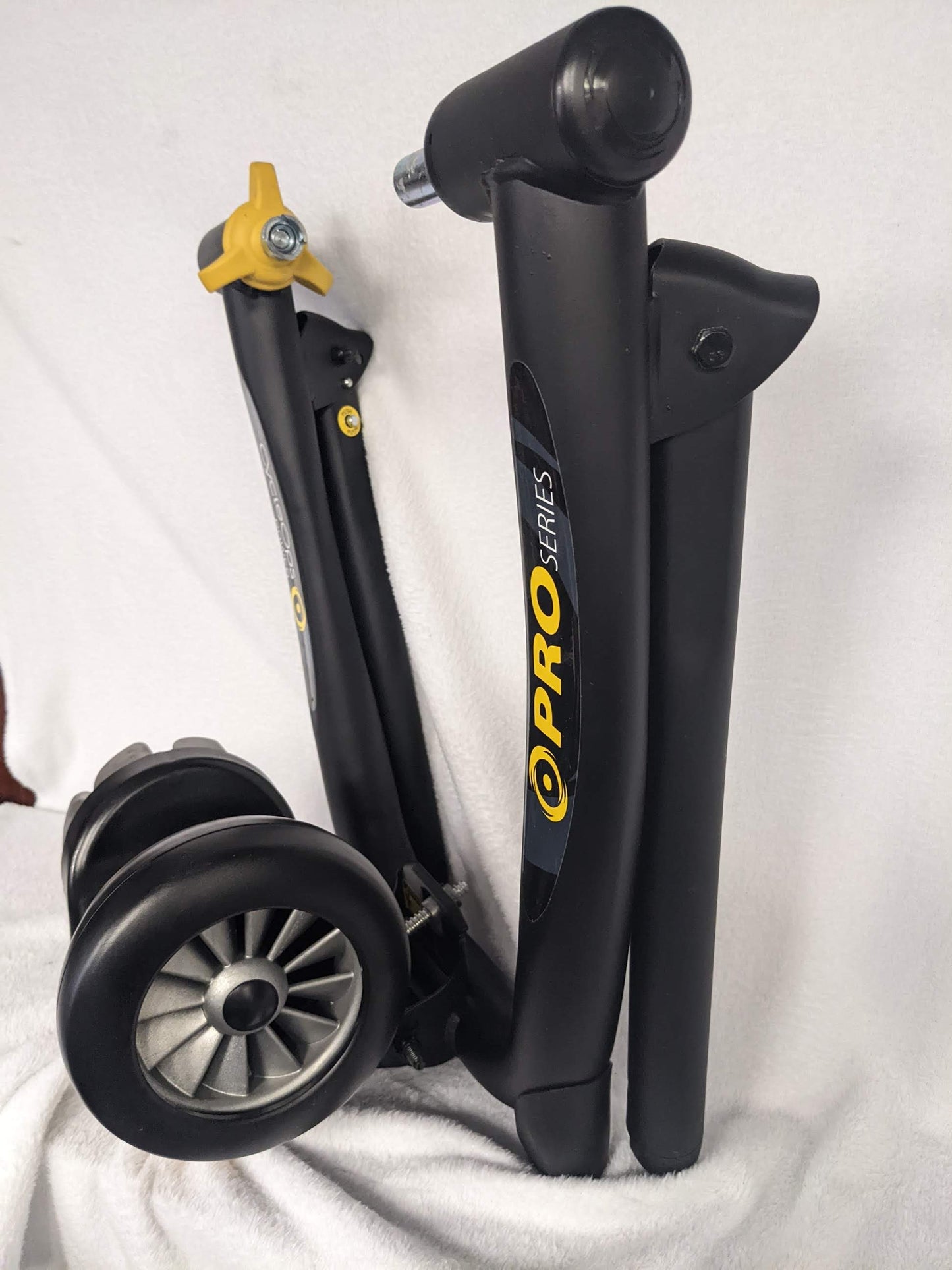 Cycle Ops Pro Series Stationery Bike Trainer Size Adjustable Color Black Used