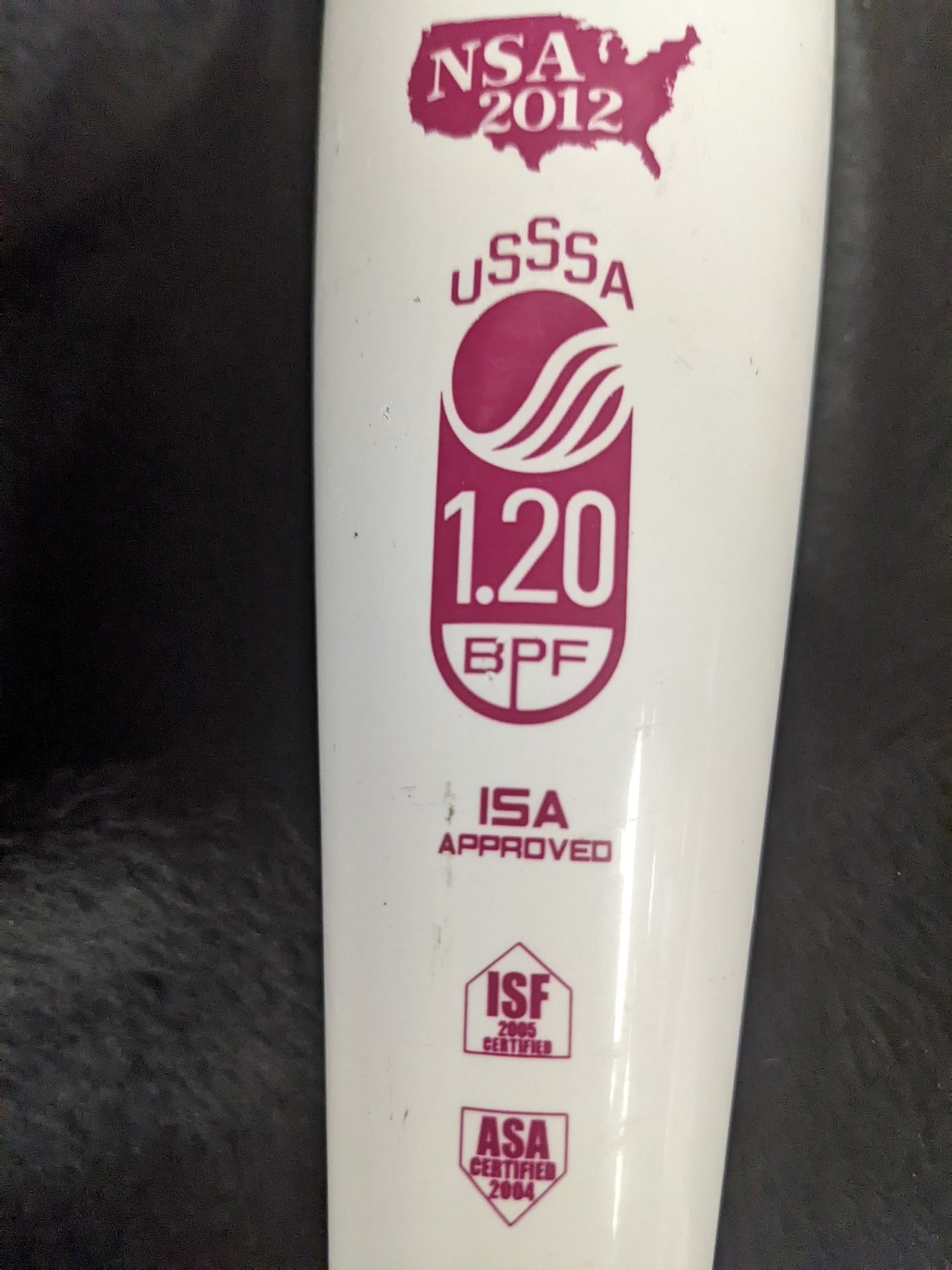 Easton Speed Bridge  Fastpitch Softball Bat USSSA, ISA, ISF, ASA, Size  27 In 17 Oz Color White Condition Used