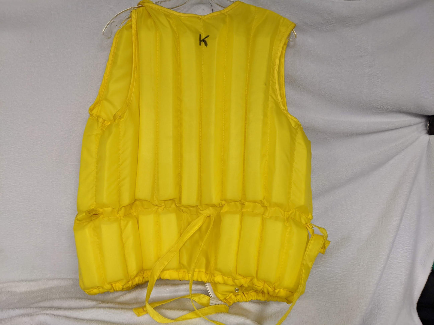 LL Bean Delta Model 507 Type III PFD Boating Vest Size Adult Medium 34-36 In Chest  Yellow  Used