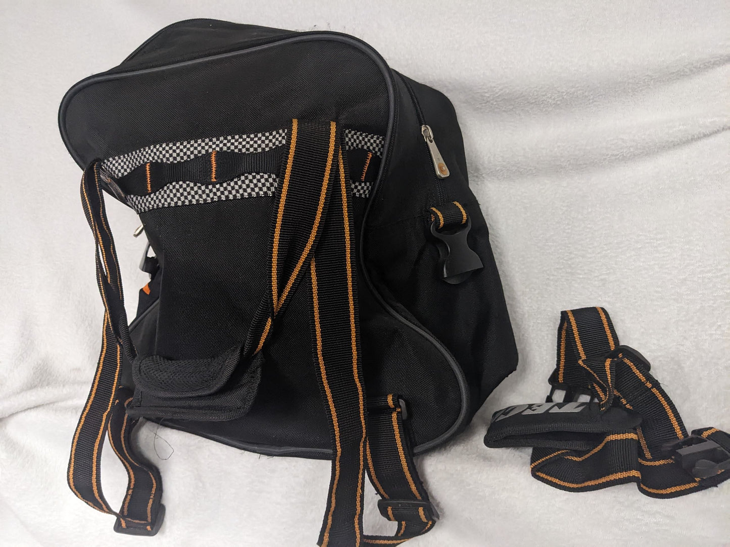 Tecnica Ski Boot Bag w/Shoulder and Backpack Straps Size 16 In x 14 In x 9 In Color Black Condition Used