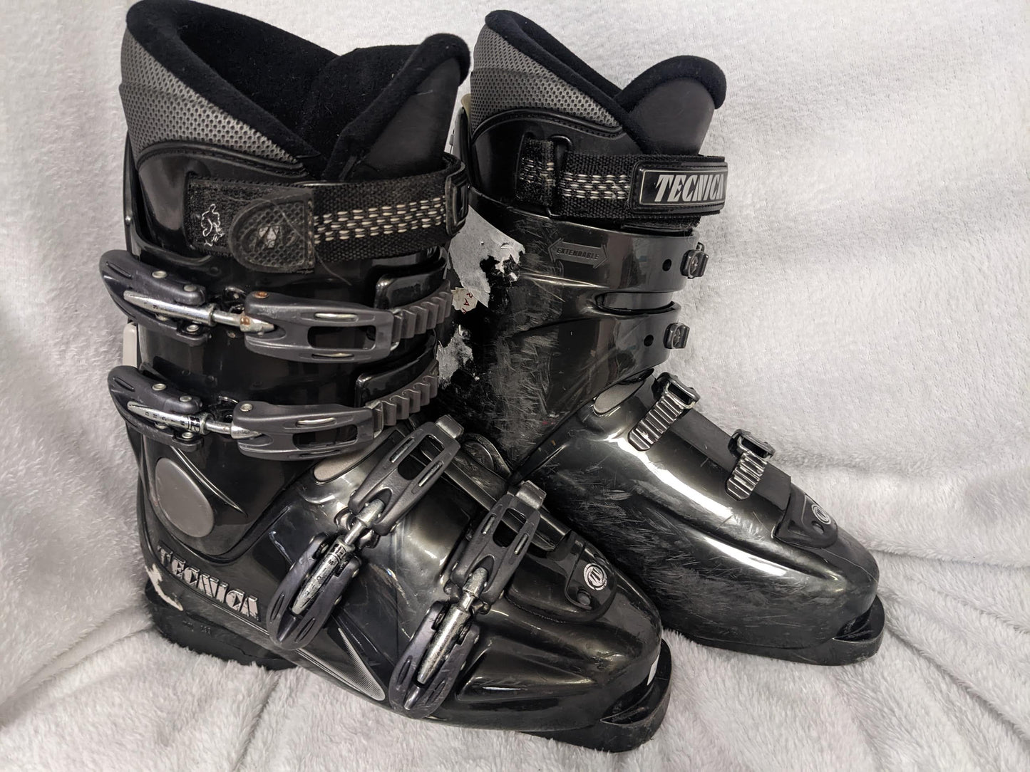 Tecnica Innotec TI-S Ski Boots Size 25 Color Black Condition Used