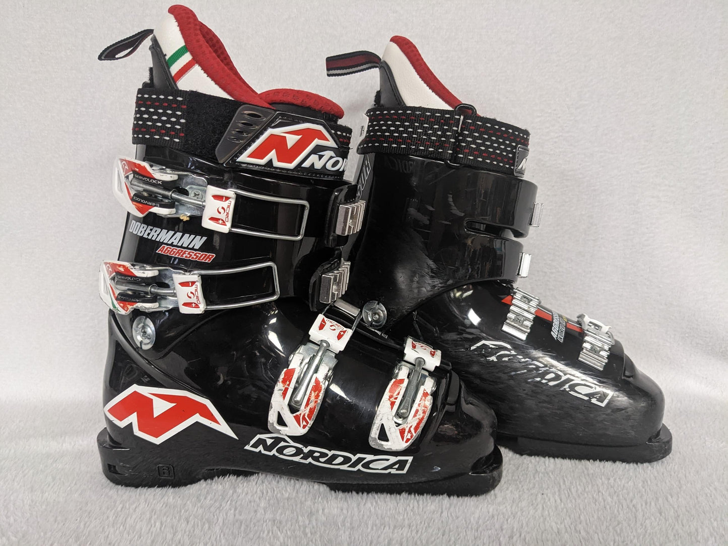 Nordica Dobermann Aggressor World Cup 100 Ski Boots Size Mondo 24 Color Black Condition Used