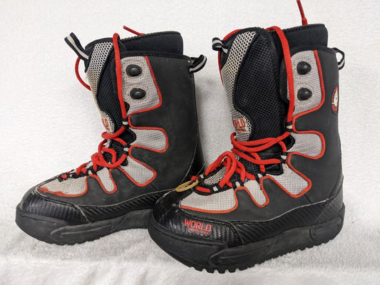 World Industries Snowboard Boots Size 6 Color Black Condition Used