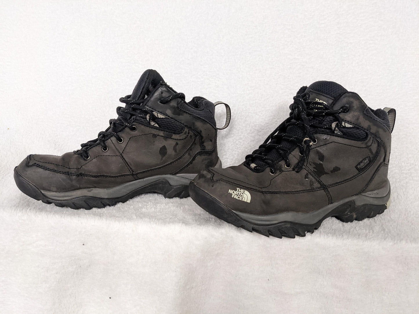 The North Face Heat Seeker Winter Hiking Boots Size 7 Color Black Condition Used