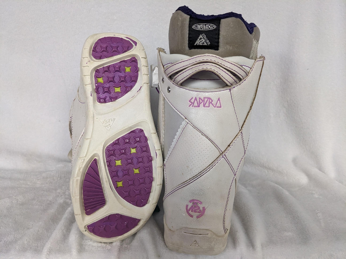 K2 Sapera Boa Women's Snowboard Boots Size 6 Color White Condition Used