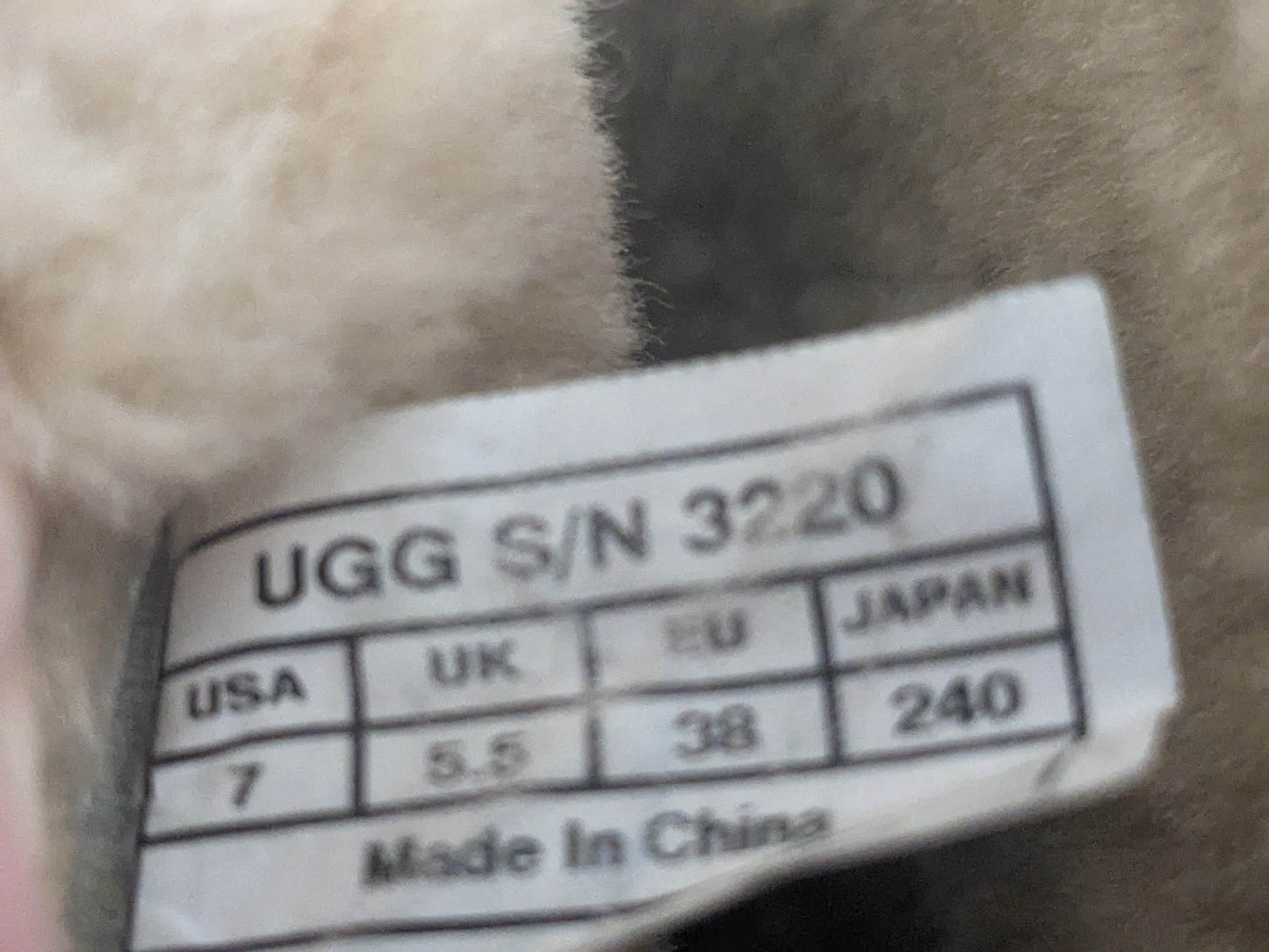 Ugg Fleece Lined Snow Boots Size 7 Color Brown Condition Used