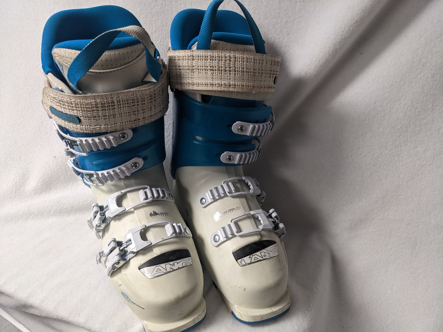 Lange XT 90 Ski Boots Size 23.5 Color White Condition Used