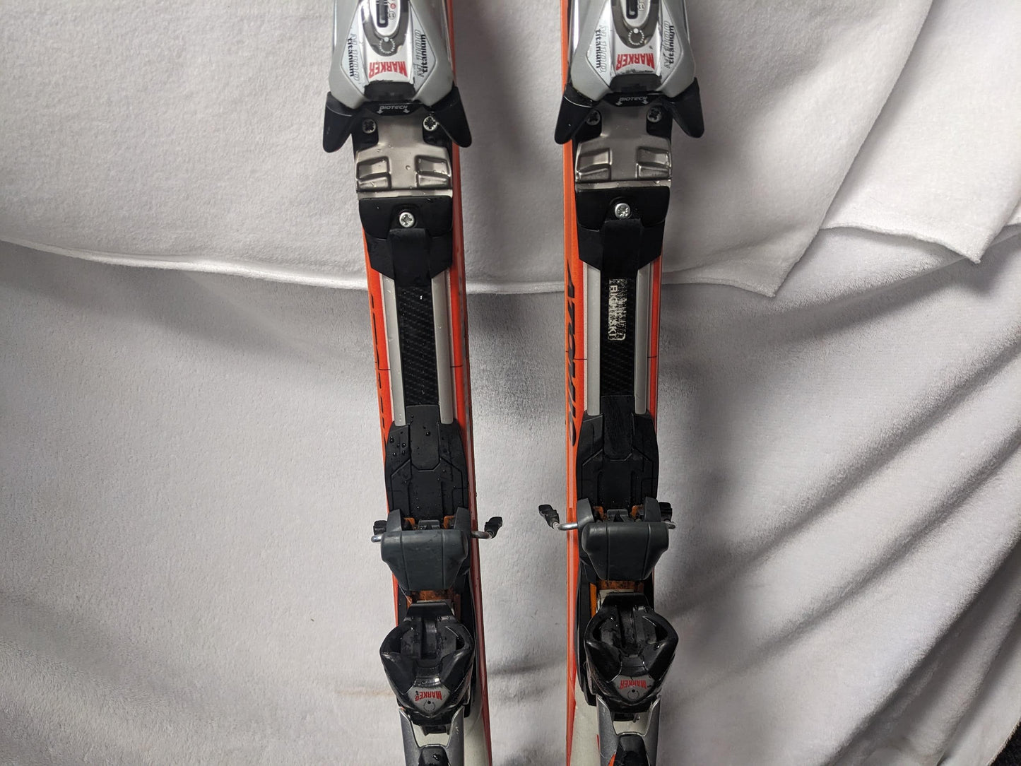 Atomic Beta Ride 8.20 Skis w/Marker Bindings Size 190 Cm Color White Condition Used