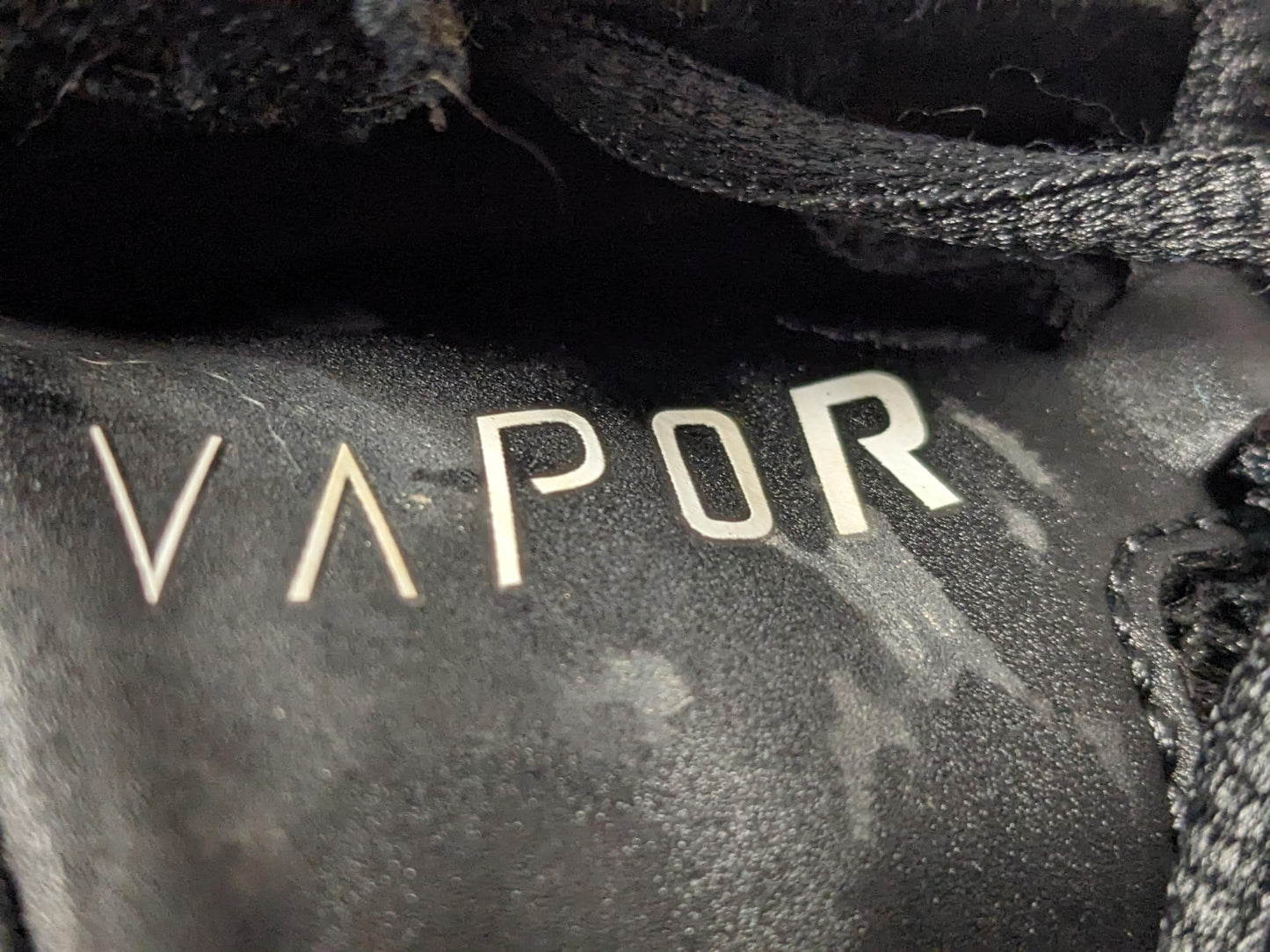 Nike Vapor Fastflex Cleats Size 3.5 Black Used